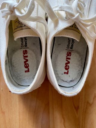 zapatillas levis Talla 40
