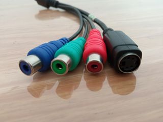 Cable S-VIDEO 9 Pines a 3 RCA y S-VIDEO