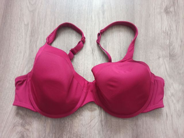 Sujetador reductor color vino 100B DIM