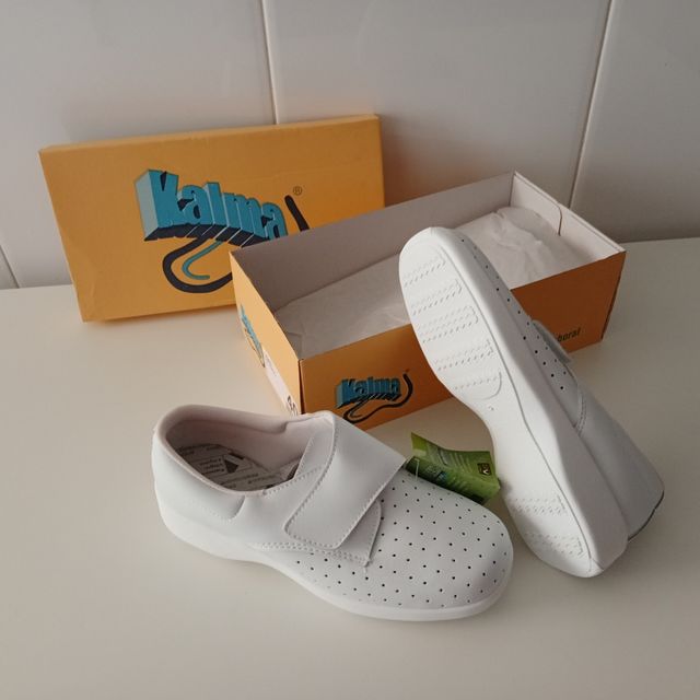 Zapatos de trabajo blanco