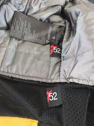 Chaqueta dainese para moto
