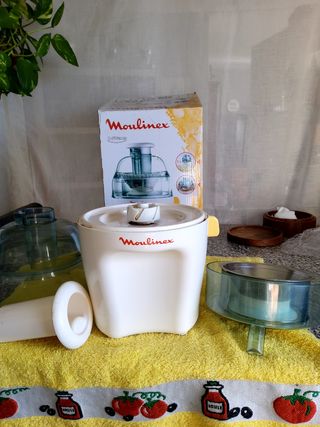 Licuadora Moulinex Vitae blanca