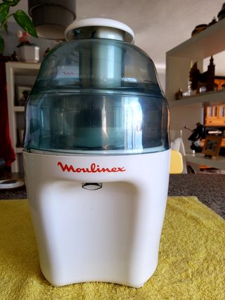 Licuadora Moulinex Vitae blanca