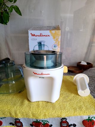 Licuadora Moulinex Vitae blanca