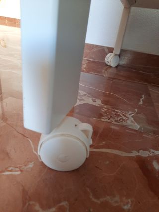 Cuna marca TRAMA, modelo estrellas.