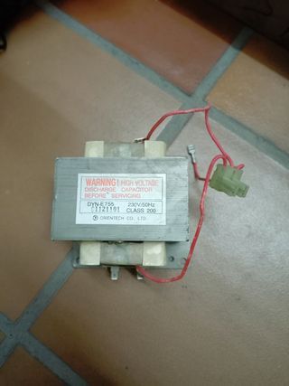 Transformador microondas 
