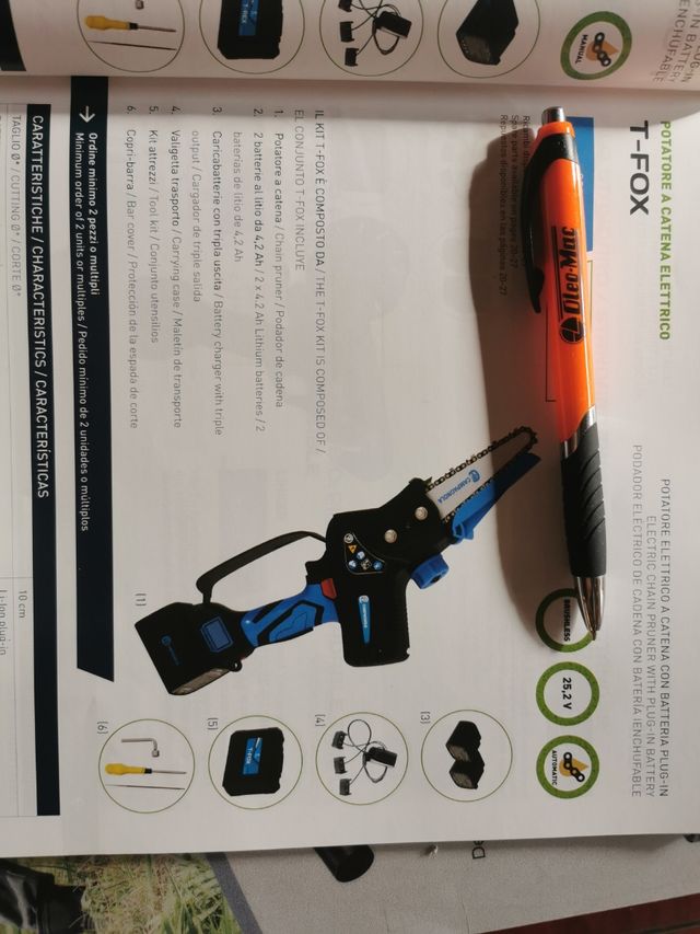 Motosierra a batería