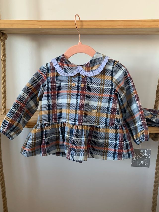 Jesusito bebe niña vestido cuadros