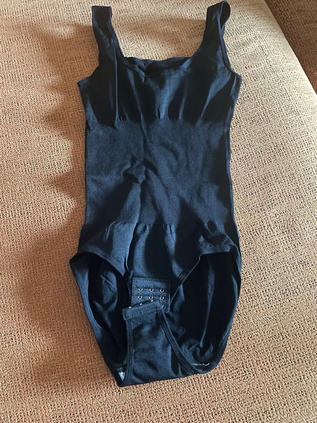 bodie mujer talla XS/S M/L XL/XXL 3XLcon pezoneras