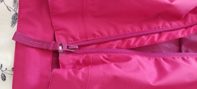 Rebaja - Chaqueta chubasquero talla 14