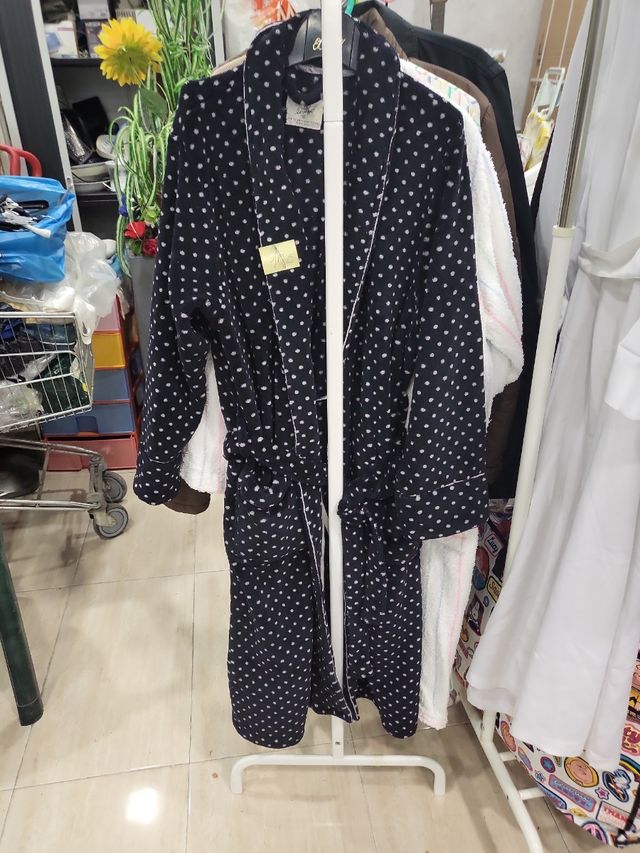 Chaquetas,caballero y señora