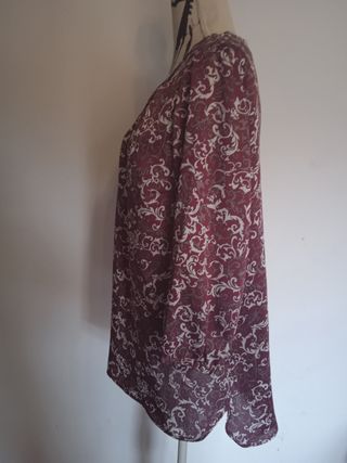 Blusa Deluxe granate T48. A estrenar.