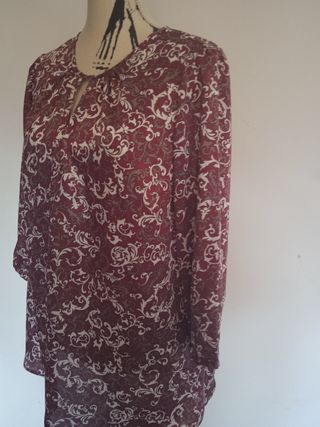 Blusa Deluxe granate T48. A estrenar.