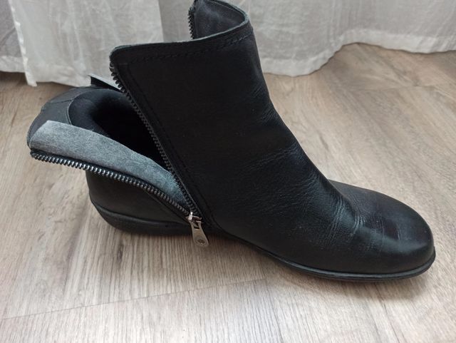 Botines de piel cremallera María Jaén talla 41
