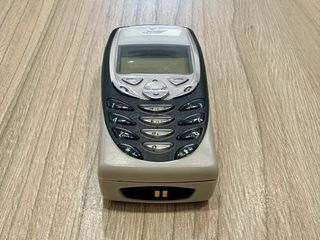 Nokia 8310 libre en perfecto estado