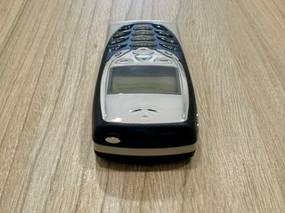Nokia 8310 libre en perfecto estado