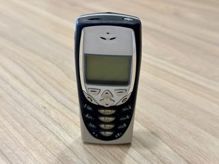Nokia 8310 libre en perfecto estado