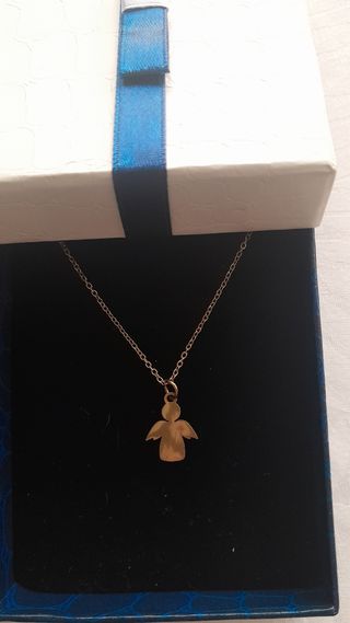 Cadena con colgante acero inoxidable.