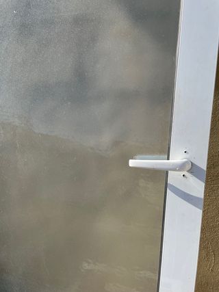 Puerta aluminio sin marco
