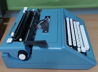MAQUINA ESCRIBIR OLIVETTI STUDIO 46