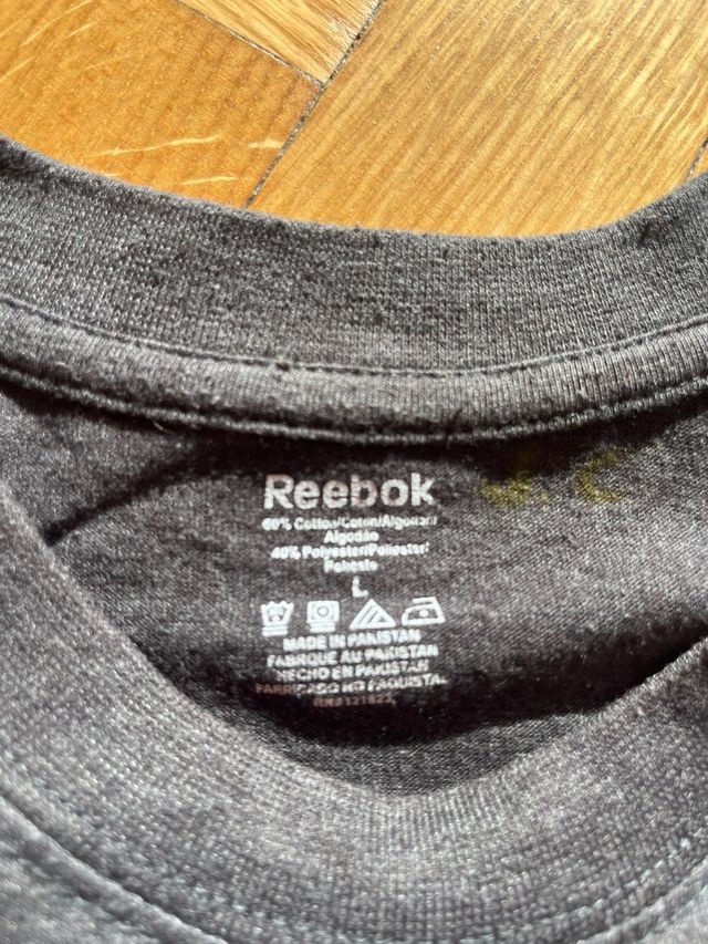 camiseta reebok L