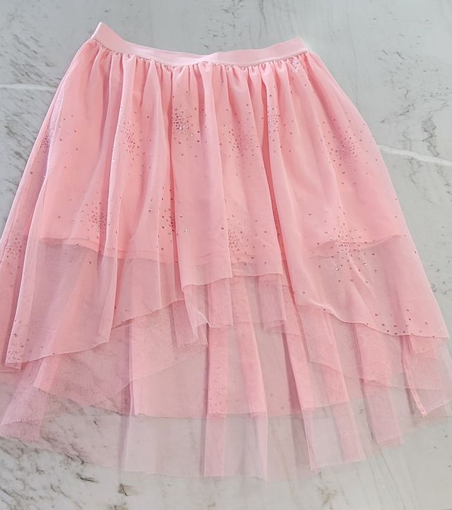 Falda midi de tull color rosa