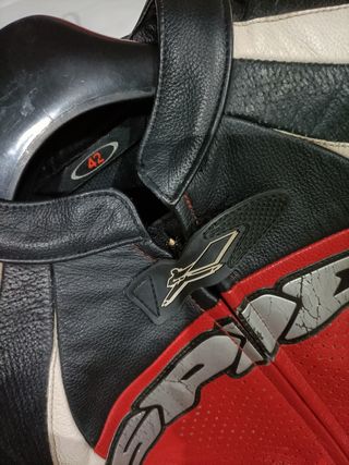 mono moto cuero unisex