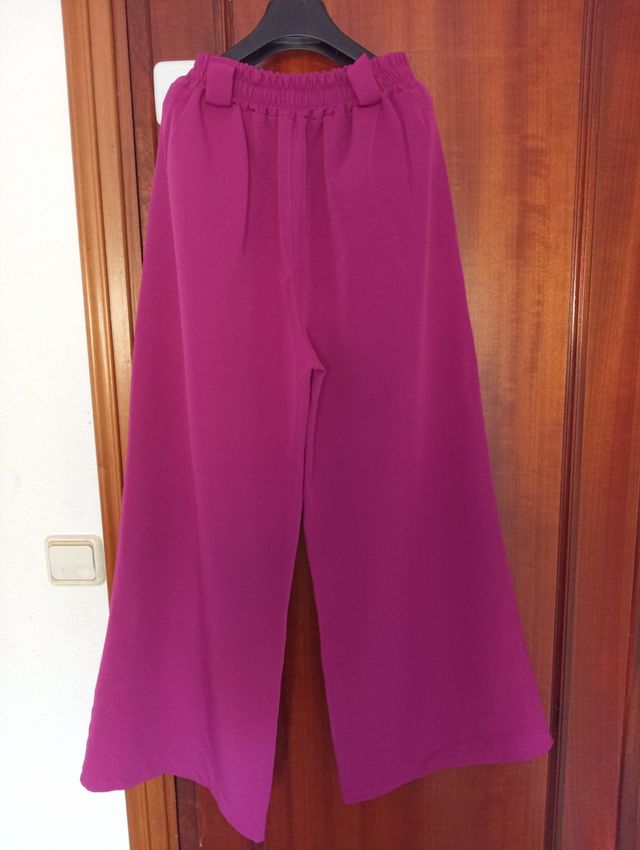 Pantalón ancho
