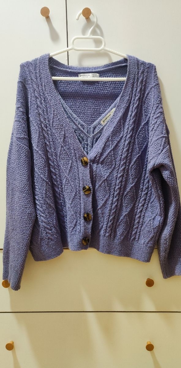 Cárdigan y top de punto Stradivarius