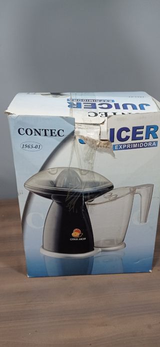 Exprimidor eléctrico