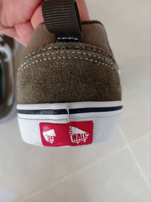 Tenis marca VANS
