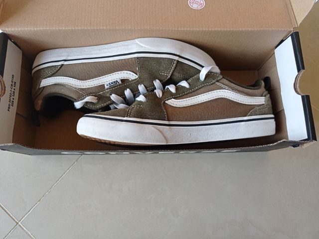 Tenis marca VANS