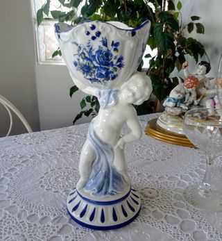 Jarrón figura Capodimonte