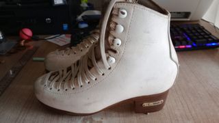BOTAS LIBRE PATIN RISPORT CARLOS MUR 235, ITALIA
