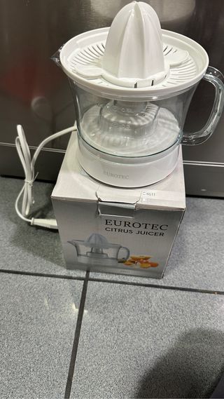 Exprimidor zumo eléctrico