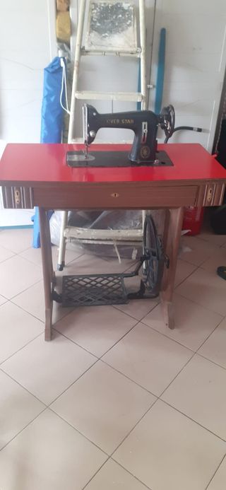 Macchina da cucire Over Star