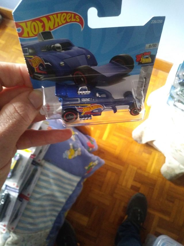 Vendo Hot Wheels