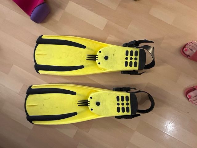 Aletas regulables de buceo MARES