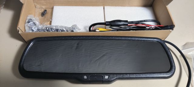 Espelho Retrovisor com monitor