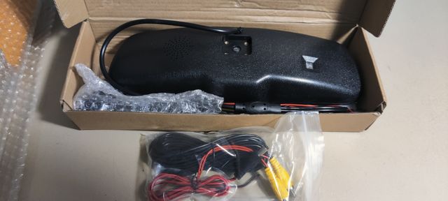 Espelho Retrovisor com monitor