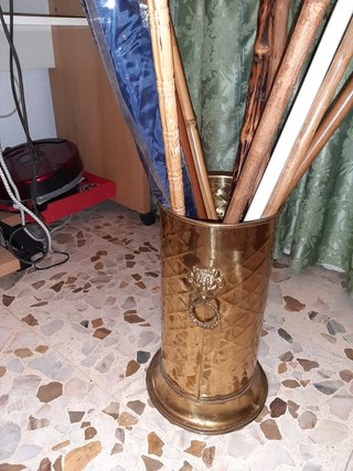 Paragüero bronce
