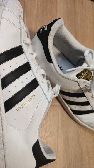 Adidas Superstar