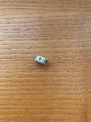 Charm Pandora plata separador brillantes verdes 