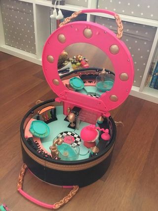 Salon de belleza LOL Surprise