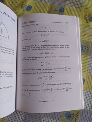 Ejercicios resueltos de Matemáticas 1 (2 vol.)