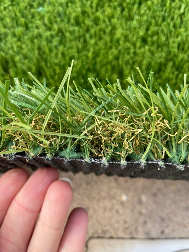 Resto césped artificial Miami 45mm (2,80mx1m)