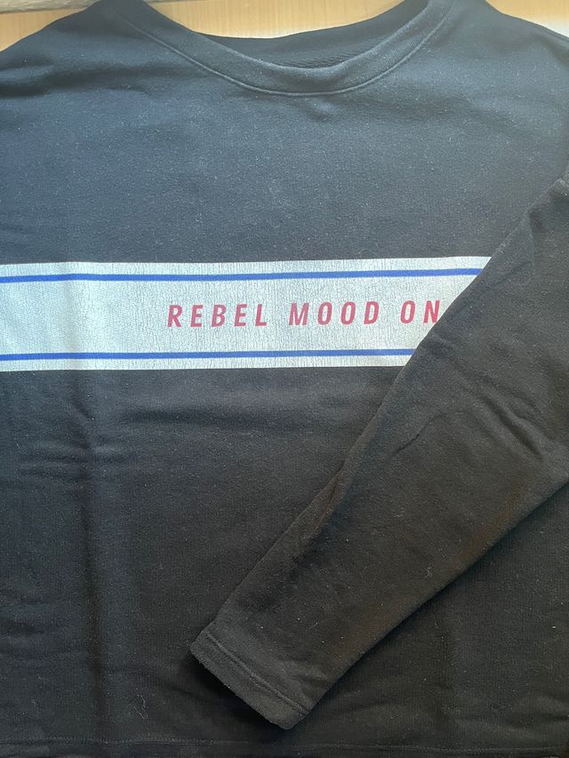 Sudadera Negra Pull & Bear