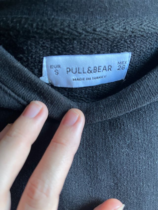 Sudadera Negra Pull & Bear