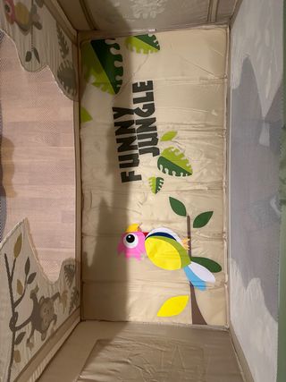 Cuna de viaje-bebe (BabiesRus).