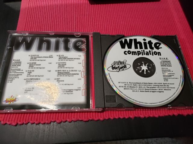 CD White Compilation Selènia